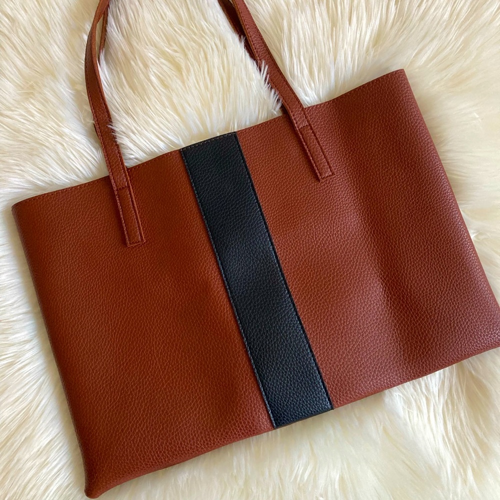 Vince Camuto Leather Tote 🤎🖤